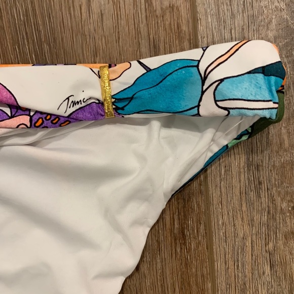 TRINA TURK PARADISE FLORAL TANKINI TOP AND BOTTOM HIPSTER SWIMSUIT **NWT** - Picture 7 of 10